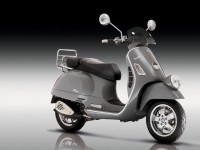   Vespa.   Vespa