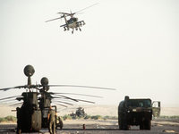 Военная вертолетная площадка с вертолетами