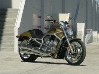 Harley-Davidson   